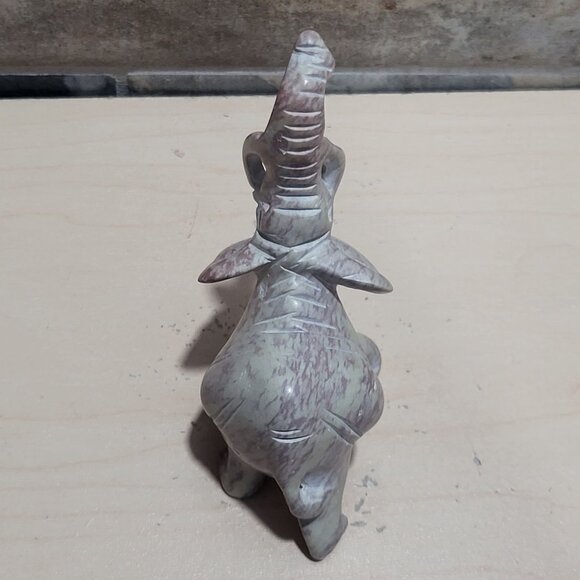 Small Hand Carved Elephant Figurine Pink White Stone Marble Onyx Trunk Raised - Picture 5 of 12